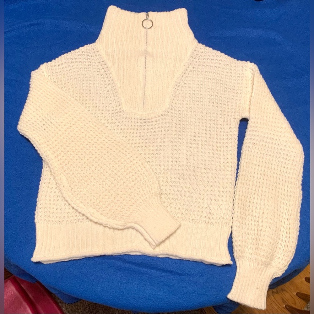 SO Quarter Zip Pullover Turtleneck Sweater (S)